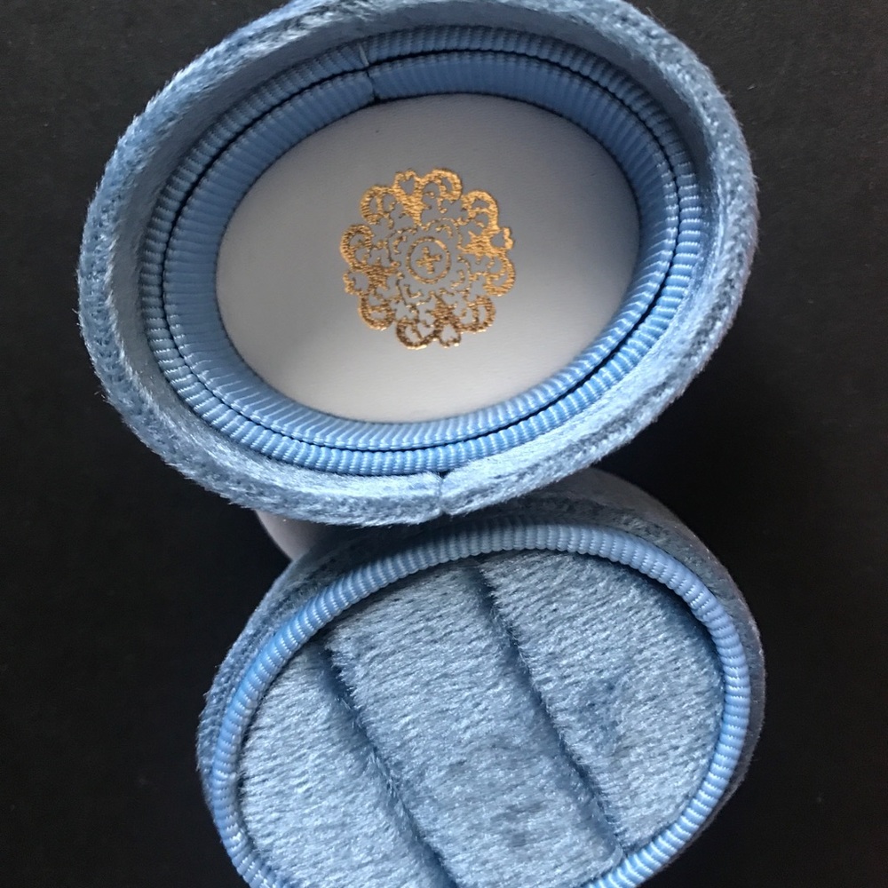 Velvet Ring Box